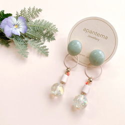 《金属アレルギー対応》ネオンカラーがアクセント★パステルカラーのカラフルピアス -Sage green x Aurora 5枚目の画像