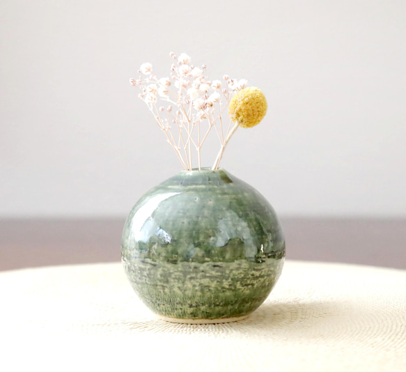 【メーカー直送】 織部釉のぽってり丸い一輪挿し 一輪挿し・花瓶・花器 TSUCHI 工芸品