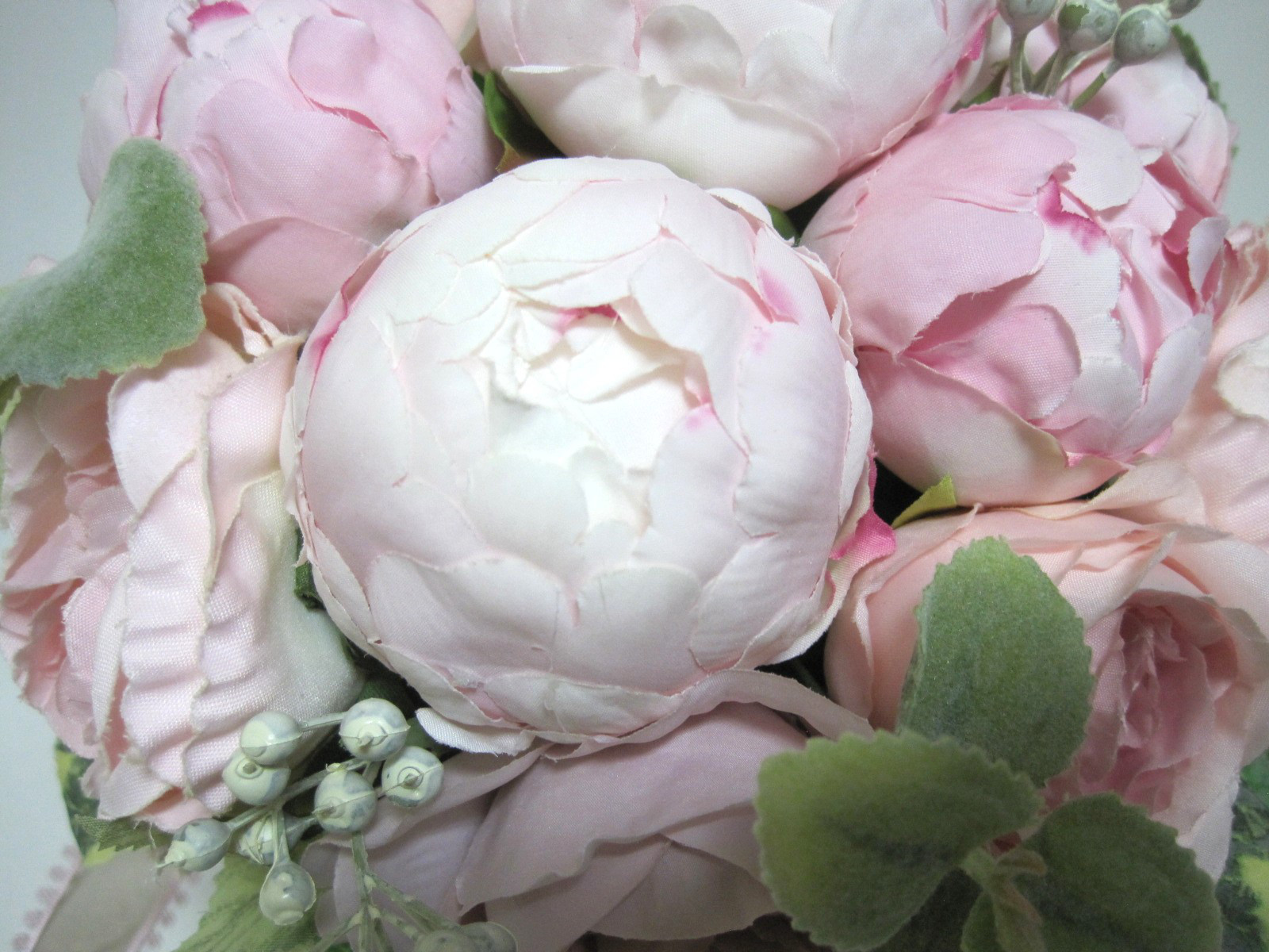 しゃくやくのクラッチブーケ♪ナチュラルブーケ♪ブートニア付き♪生花みたいに綺麗な造花です♪高品質なのに安い