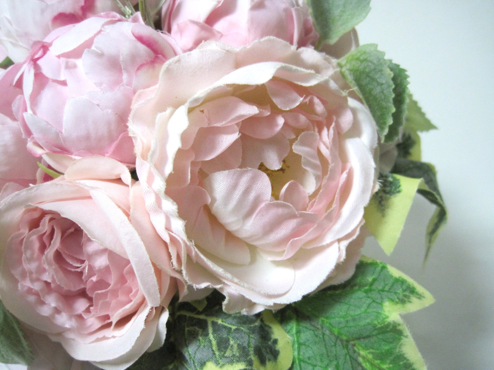 しゃくやくのクラッチブーケ♪ナチュラルブーケ♪ブートニア付き♪生花みたいに綺麗な造花です♪高品質なのに安い