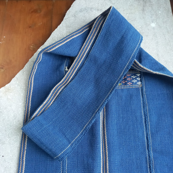 手工編織植物染棉單肩包/靛藍三角圖案/手工縫製/獨一無二 第5張的照片