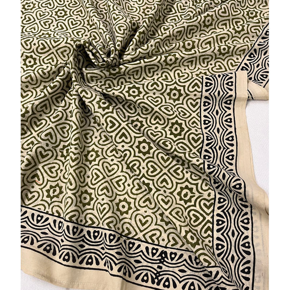 インド綿ブロックプリント ドゥパタ　バグルーオリーブジオメトリック 6枚目の画像