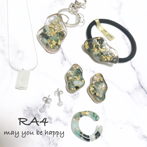 5月に購入した925シルバーのネックレスです バースストーンネックレス｜シルバー925｜誕生石/エメラルド/5月