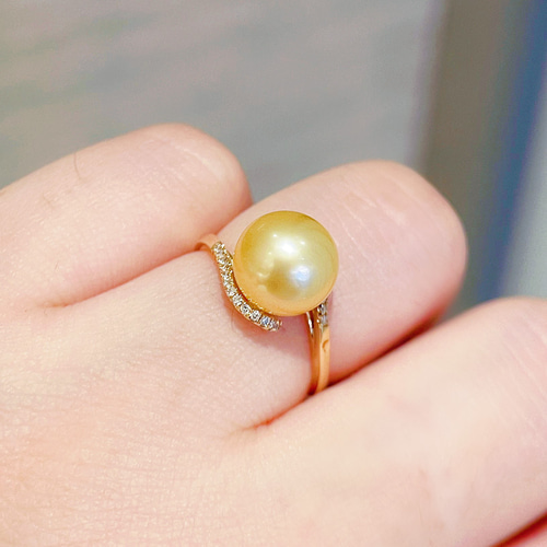 高級】南洋真珠 ダイヤモンド付きリングk18 指輪・リング パール大好き  