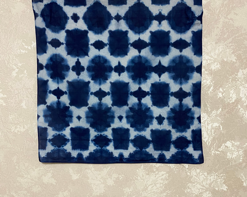 藍染めハンカチ(雪花絞り)27 ハンカチ・手ぬぐい GOODWAY 通販｜Creema  