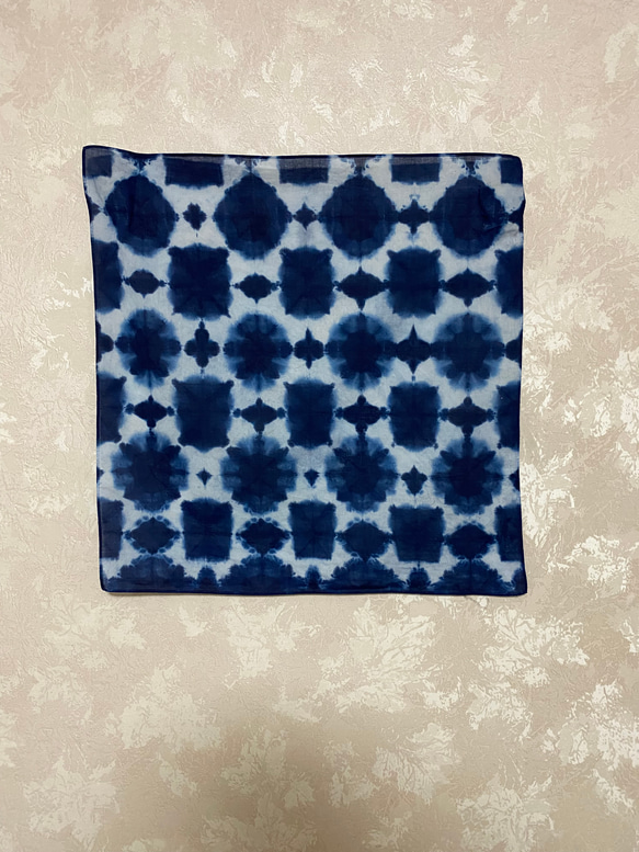 藍染めハンカチ(雪花絞り)27 ハンカチ・手ぬぐい GOODWAY 通販