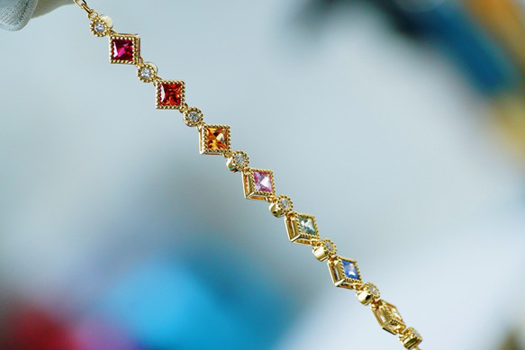 「虹」K18  天然カラーサファイア　天然ダイヤモンド　成功　誠実　慈愛　9月誕生石　ブレスレット 5枚目の画像