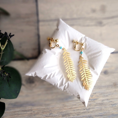 葉の形状のチェーンピアス Creema限定】【限定数】Botanical Design □ ピアス・イヤリング