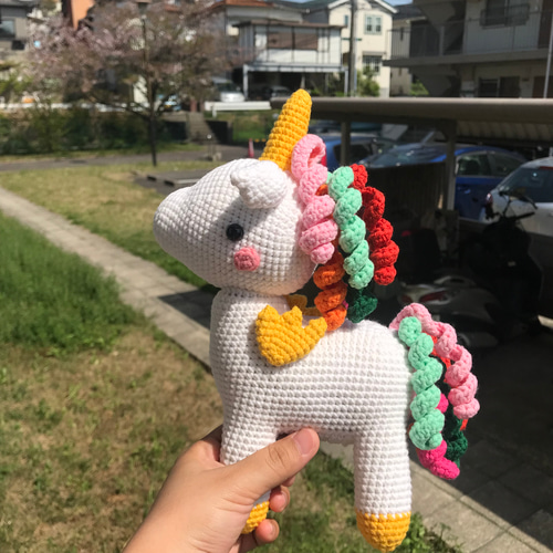 ユニコーンのポニーちゃんあみぐるみ編みおもちゃ出産お祝い子供誕生日