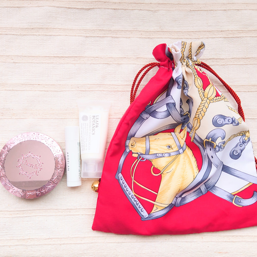 ヴィンテージスカーフ・巾着袋(HsR) ポーチ tty 通販 17611175｜Creema