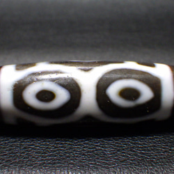 龍六眼天珠 天然石 バンデル星人 通販 17611354｜Creema(クリーマ)