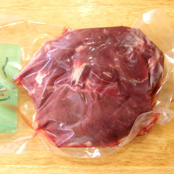 木曽駒産 ジビエ　夏熊カタ肉　1kg 2枚目の画像