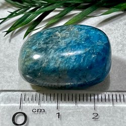 【マイナスイオンの石】アパタイト（燐灰石）　原石　タンブル 5枚目の画像