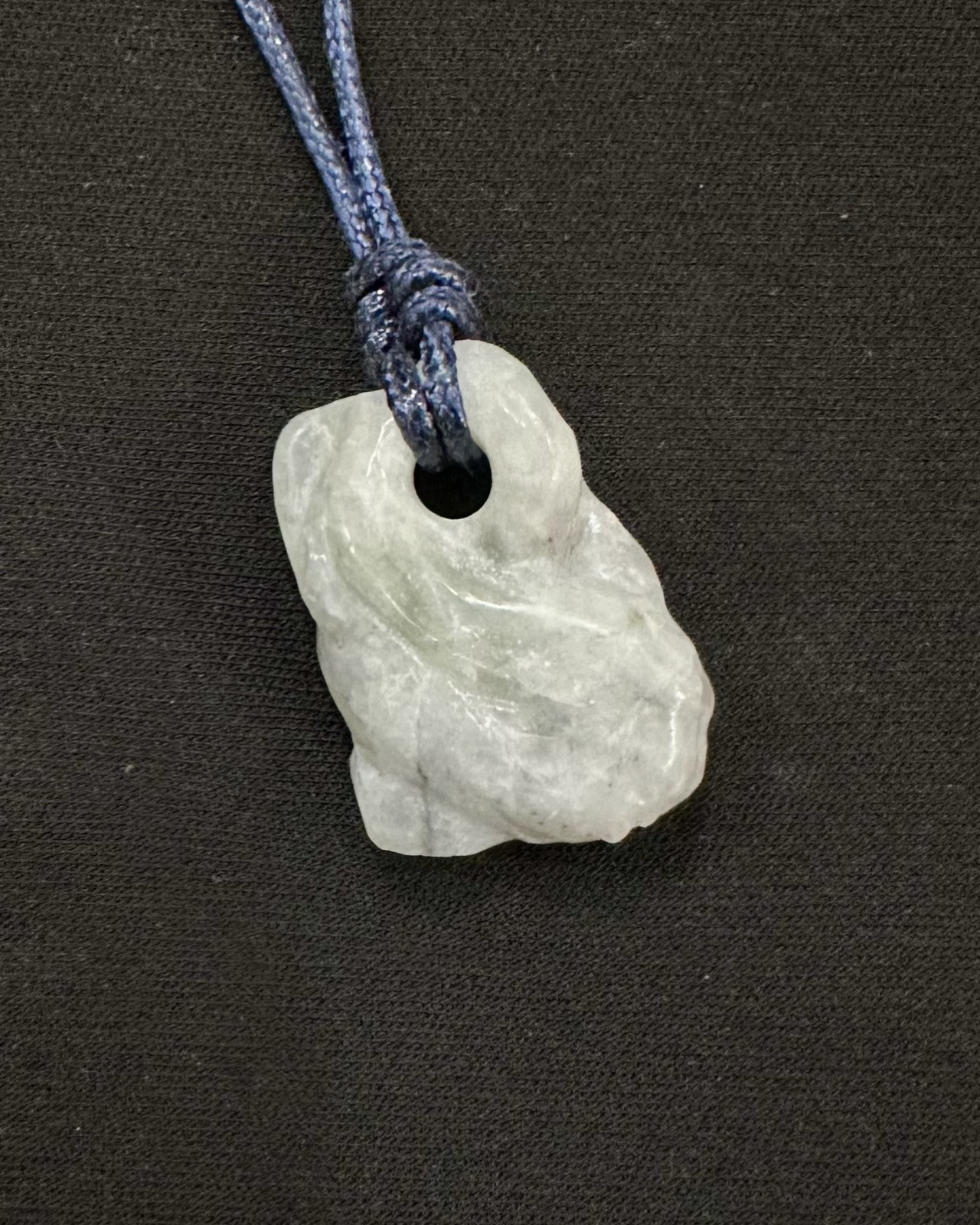 糸魚川ロウカン翡翠ジンベサメ