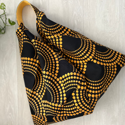 ◆110cmx100cm◆アフリカ生地　布　アフリカンファブリック　ワックスプリント　ハンドメイド　小物作り 8枚目の画像