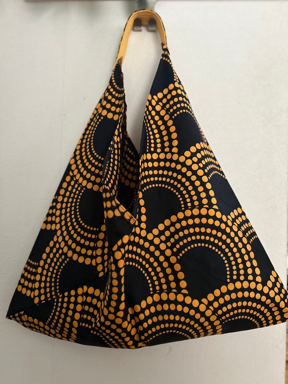 ◆110cmx100cm◆アフリカ生地　布　アフリカンファブリック　ワックスプリント　ハンドメイド　小物作り 9枚目の画像