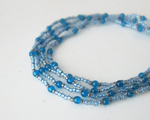 水色 Dot ドットデザイン ライトブルー ガラスビーズネックレス