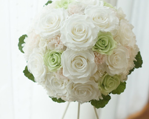 ウェディングブーケ ラウンド 結婚式 アーティフィシャルフラワー ホワイト系 オーダーメイド＊ウェディングブーケ】PB-126 プリザーブド