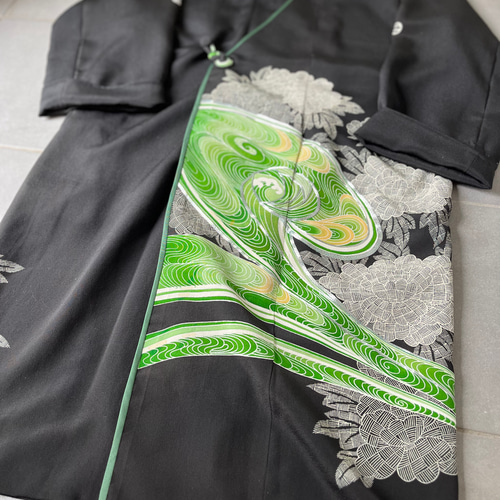 留袖リメイク服用 落ち着いた模様の生地サンプル デザイン見本有り 幼