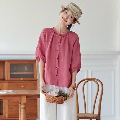 肌映え大人かわいいピンク リネンのブラウス フリルカラー【春秋夏