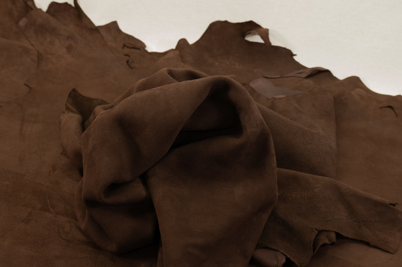 ディアスエード チョコ Deer Suede Chocolate Brown - 鹿革 天然皮革 Leather 4枚目の画像