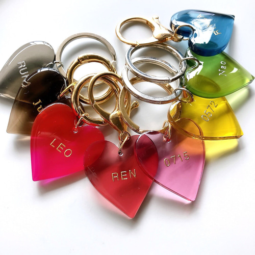 名入れ/言葉入れ無料】全12色 クリアカラー ハート キーホルダー M