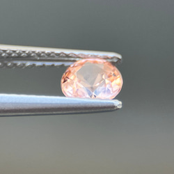 天然石ジルコンルース Natural Zircon 0.9ct 7枚目の画像