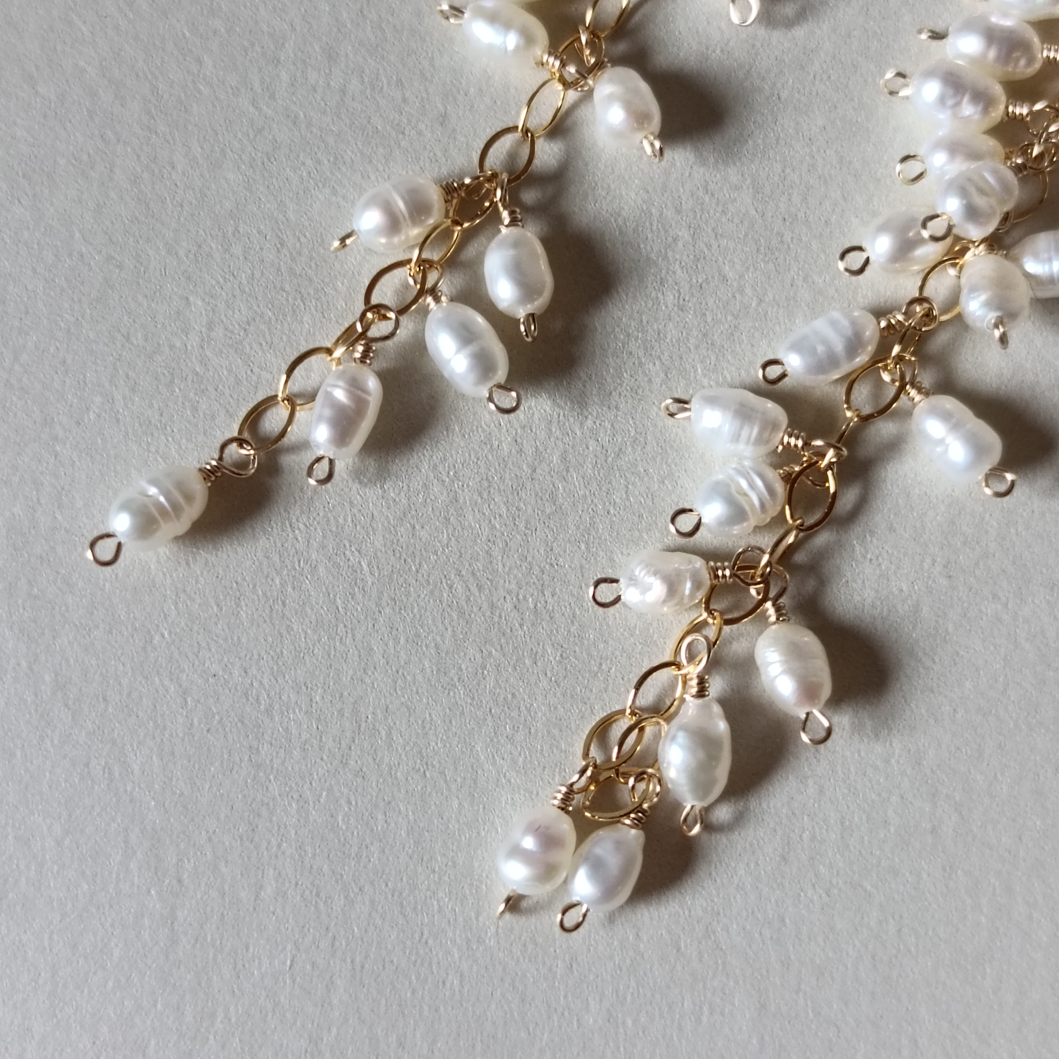 【再販】淡水パール 揺れるピアス 14kgfピアス/イヤリング