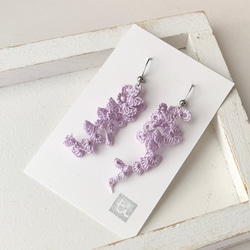 紫の藤の花ピアス　タティングレース　金属アレルギー対応 4枚目の画像