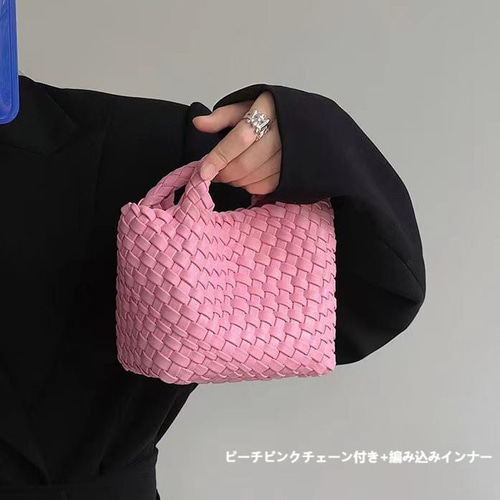 イントレチャートスタイルの】編み手作りのミニバッグ、ハンドル
