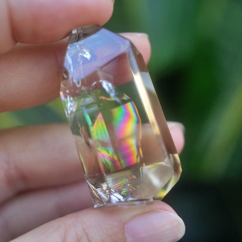 美しい原石 パワーストーン】非加熱天然シトリン原石 レインボー入り