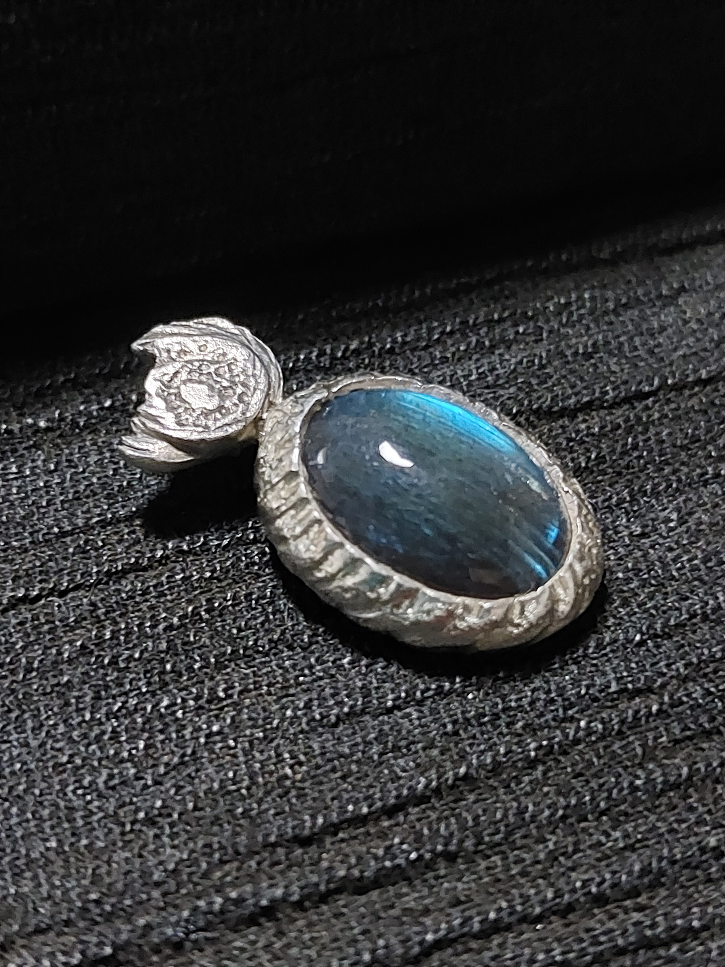 スペクトロライトシルバーペンダントトップ