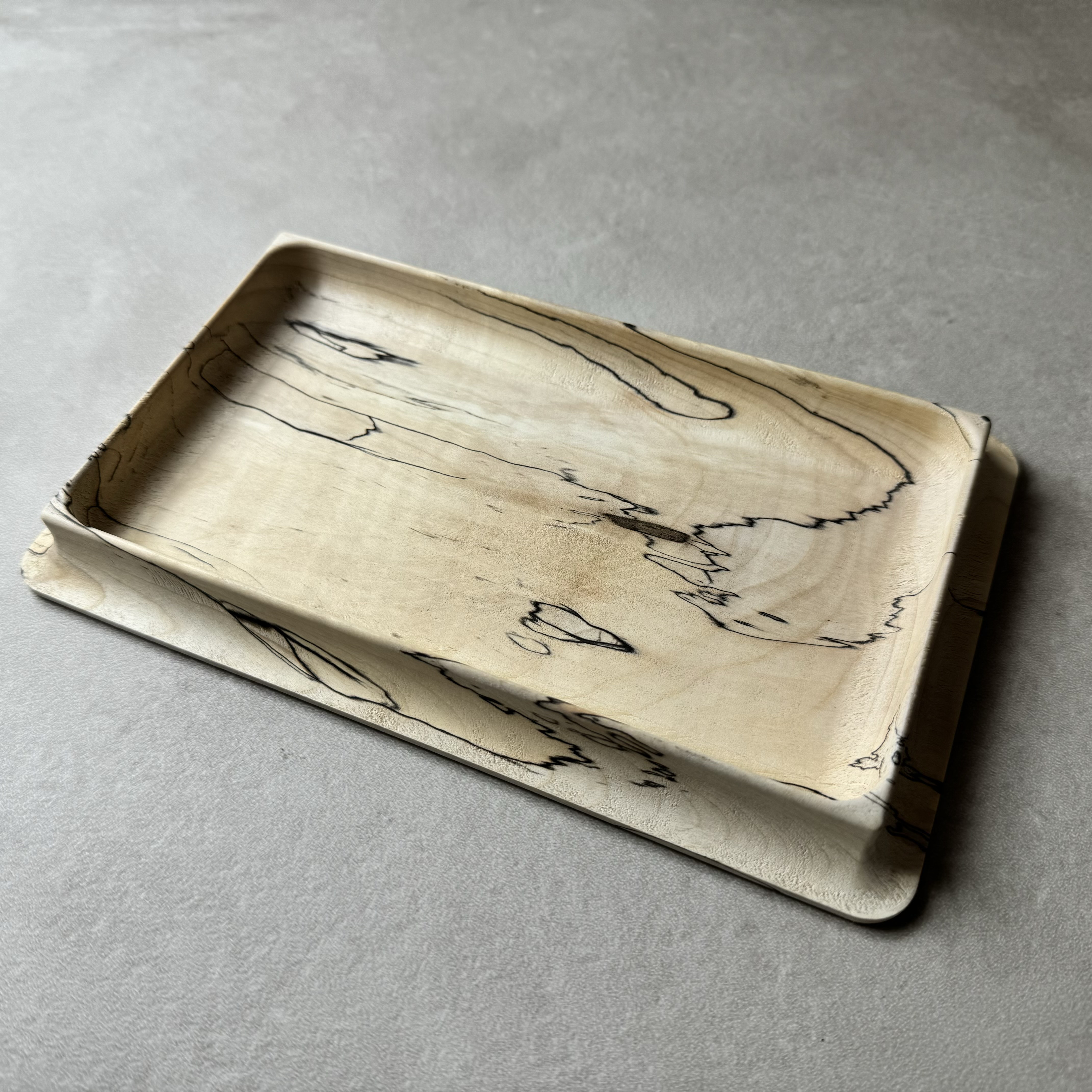 【銘木材】天然木＊トチ／スポルテッド　キャッシュトレイ　小物入れ　名入れ、ロゴ入れ無料 12,920円