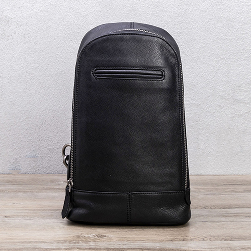 大容量牛革ボディバッグ