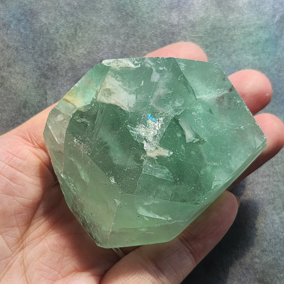 一点物】虹入り✨ フローライト 原石 ポリッシュ ✩.*˚インテリア 
