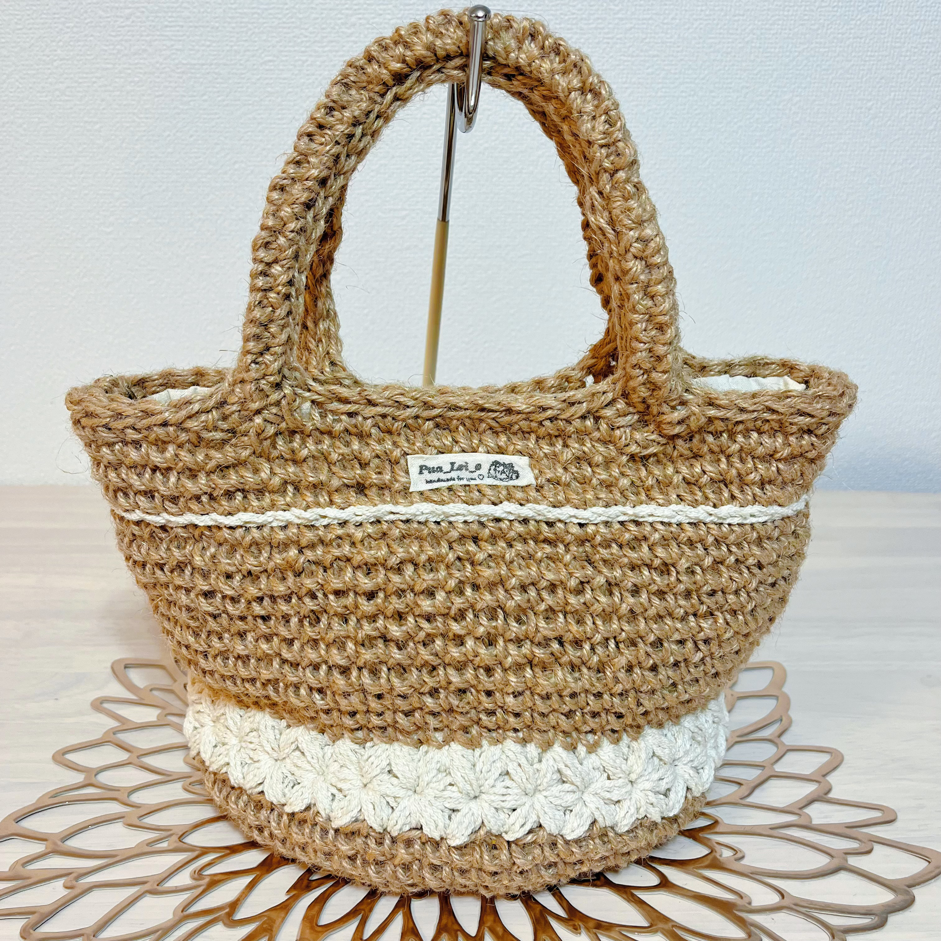 お花模様の麻紐バッグ（ホワイト）