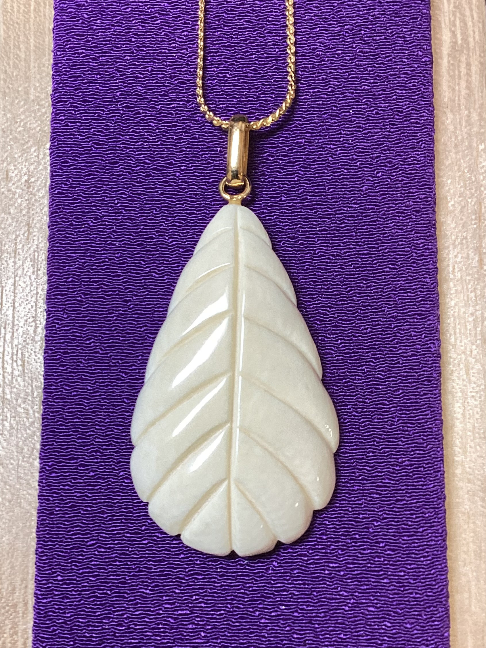 ☆本象牙ペンダント　※H-21