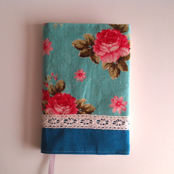 文庫本カバー（濃いピンクの花柄G、ブルー、レース） 1枚目の画像