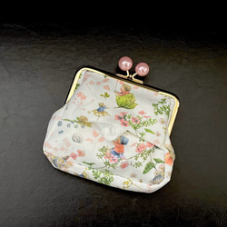 感謝価格　SALE 新作刺繍生地　ユキエモン　プリーツポーチ　ハンドメイド 感謝価格 SALE ユキエモン 限定生地 スクエアポーチ 人気
