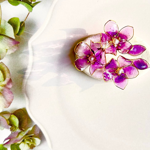 スミレ・アロマの帯留め・ブローチ　アロマストーン 花の香 or 帯留め・ブローチ 1枚目の画像