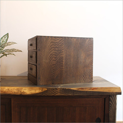 小引き出し 木製 アンティーク 3段 小箪笥 薬箱 ミニチェスト 卓上 おしゃれ 和モダン 小物収納 天然木 家具 4枚目の画像