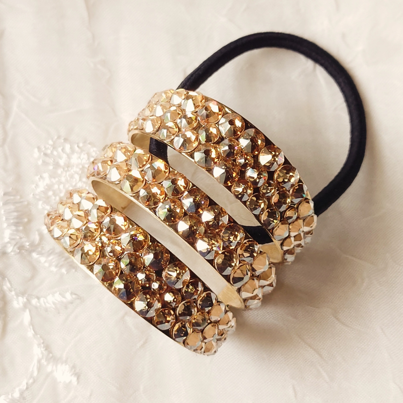 ヘアゴム　カフポニー　スワロフスキー　ゴールド　ラインストーン　デコレーション　社交ダンス　競技　デモ　ショーダンス