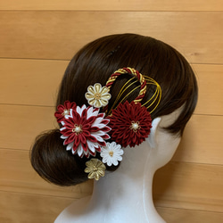 つまみ細工髪飾り　正絹　振袖　袴　成人式　結婚式　赤　フォーマル 4枚目の画像