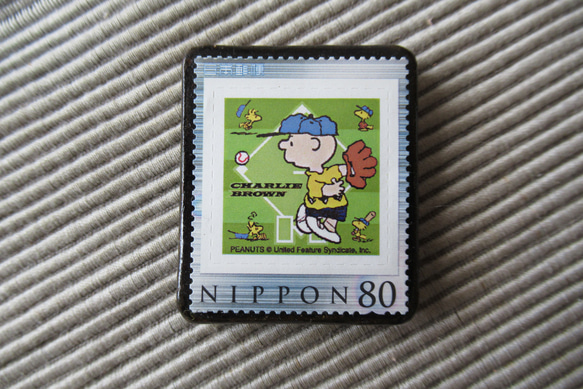 日本　プレミア切手ブローチ811 1枚目の画像