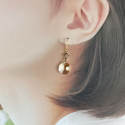 スワロフスキー#6401、12mmオクタゴンピアス〜ゴールデン