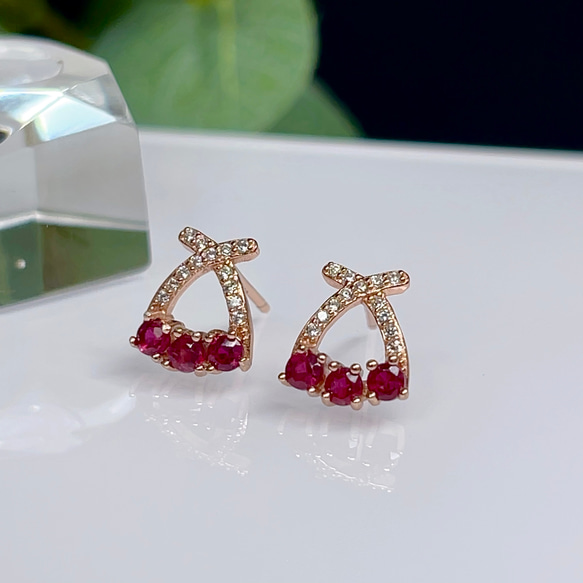 【新品未使用】 含浸 ルビー 1石 ピアス シンプルピアス 天然石 新品未使用】 含浸 ルビー 1石 ピアス シンプルピアス 天然石