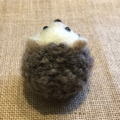 コロンとハリネズミくん 羊毛フェルト 羊毛フェルト felt.coco 通販 