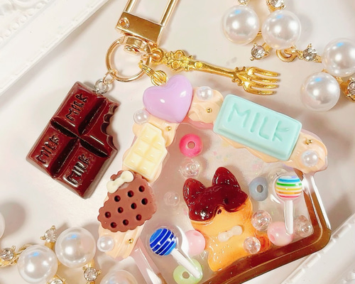 ねこちゃん♡シャカシャカシェイカーキーホルダー♡ ねこ シャカシャカ キーホルダー レジン シェイカー