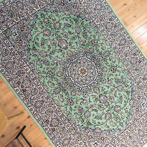 ペルシャ絨毯 カシャーン産 ライトグリーン エメラルドグリーン 若草色