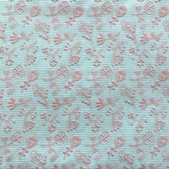 オーダー可＊ハンドメイド犬服ミナペルホネン×C&Sお花刺繍ネイビー・ピンクタンク オーダー可＊ハンドメイド犬服ミナペルホネン×C&Sお花刺繍ネイビー